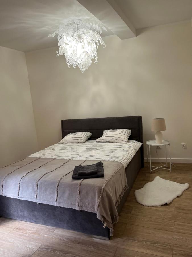 Apartamenty Aleja Jana Pawla II Wagrowiec Exterior photo